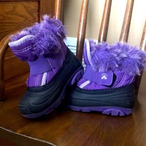 Kamik Size 6 Toddler Boots